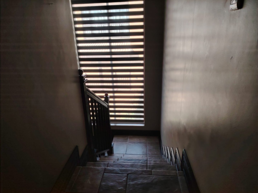 3 Bedroom Property for Sale in Pentagon Park Free State